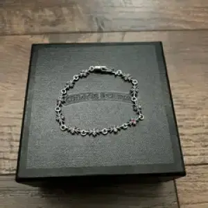 Chrome Hearts Neck